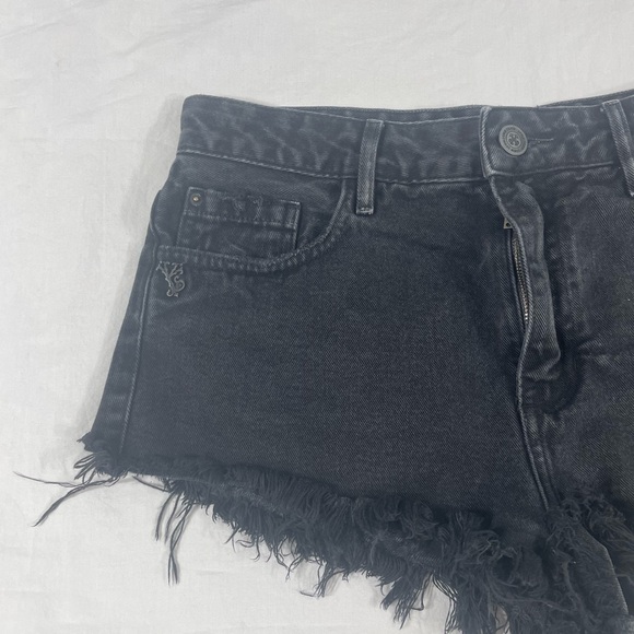 John John Made In Heaven Women Black Cut Off Denim Shorts Size 38/28 - Picture 3 of 9